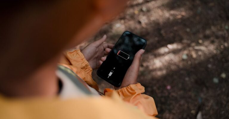 Smartphone mit niedrigem Akkustand